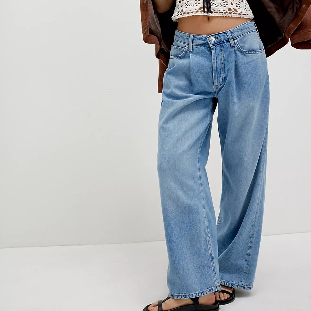 NWT We The Free Guessing Game Relaxed Trouser Size 33 RUNS BIG
